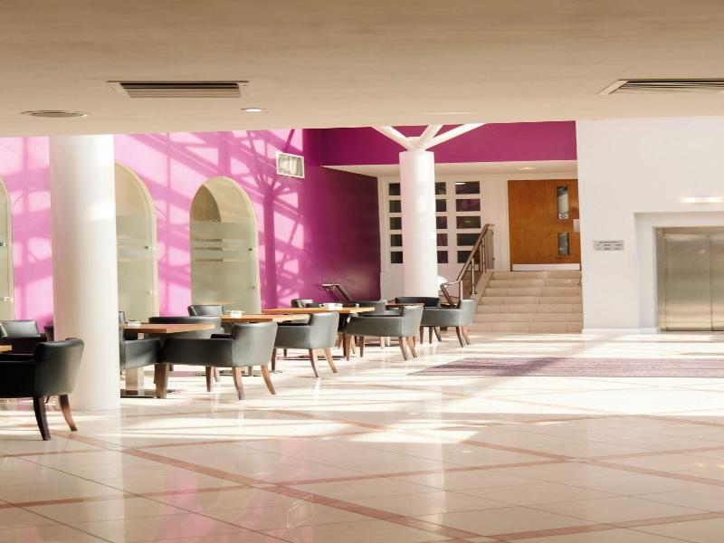 Manor Of Groves Hotel, Golf & Country Club - Lobi