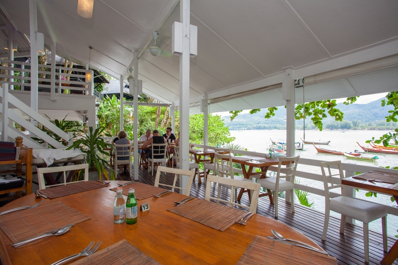 Kamala Beach Estate - Restoran