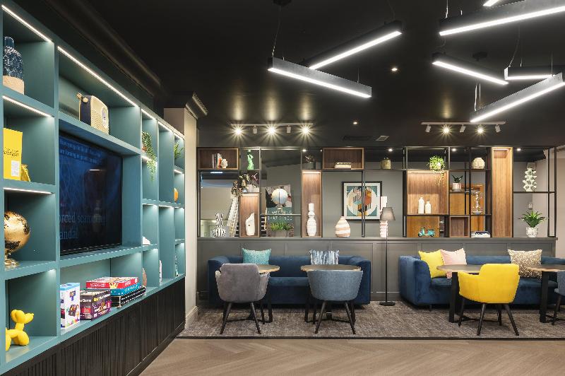 Holiday Inn Leeds Wakefield M1 J40 - Bar