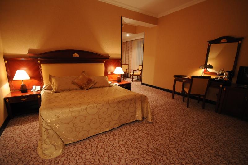 The Crown Hotel - Oda