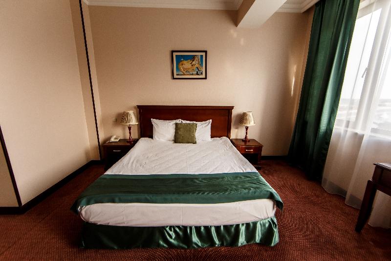 The Crown Hotel - Oda