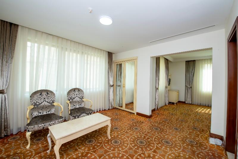 Atropat Old City Hotel - Oda
