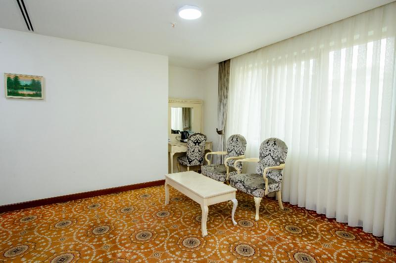 Atropat Old City Hotel - Oda