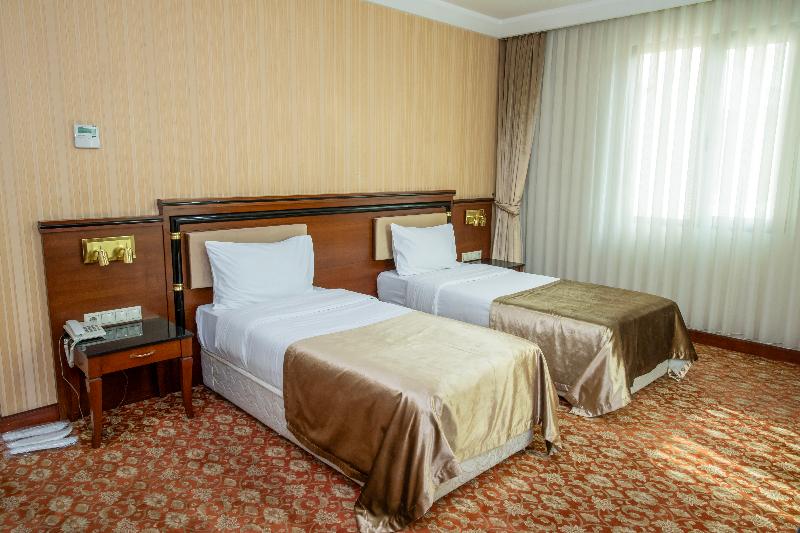 Atropat Old City Hotel - Oda
