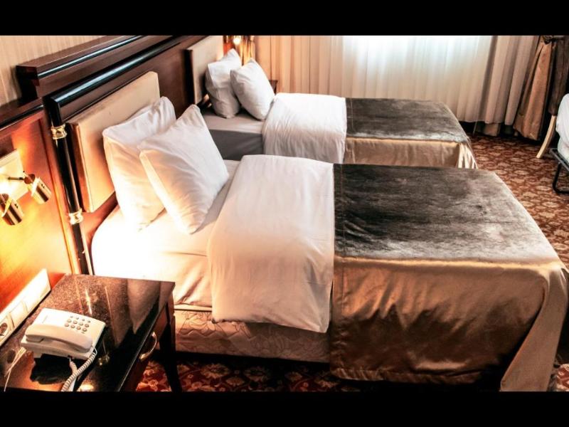 Atropat Old City Hotel - Oda