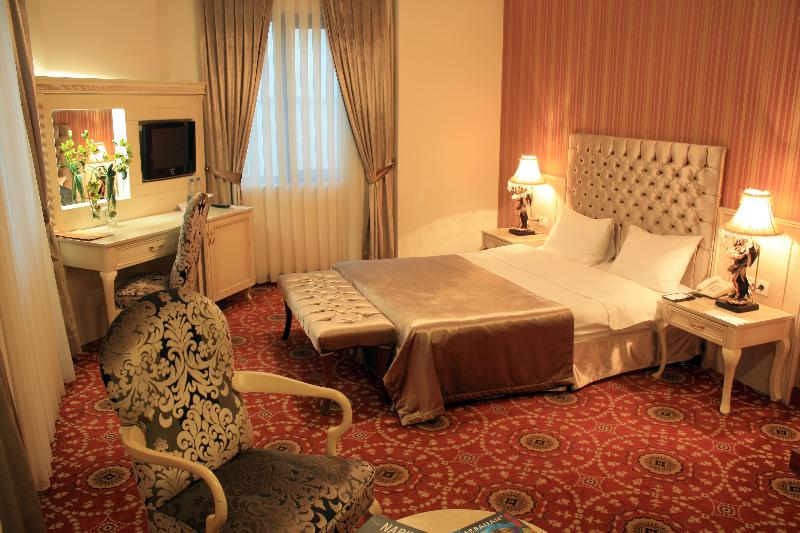 Atropat Old City Hotel - Oda