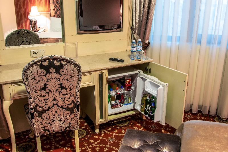 Atropat Old City Hotel - Oda