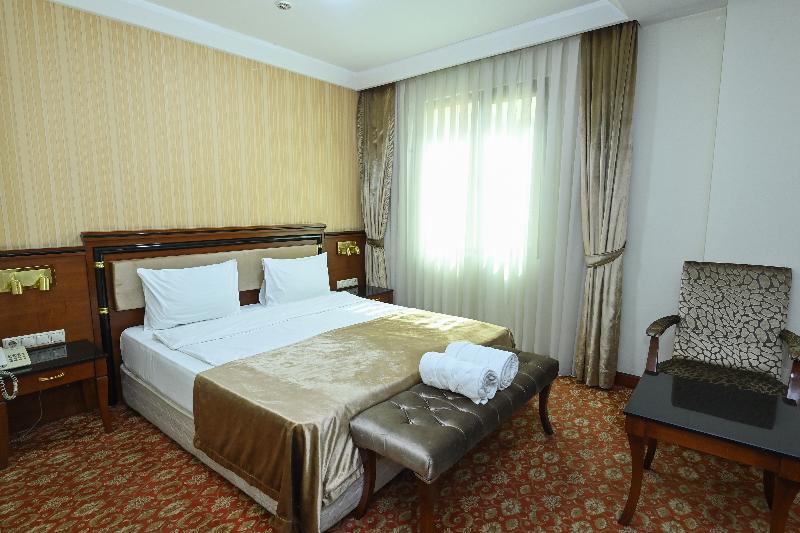 Atropat Old City Hotel - Oda