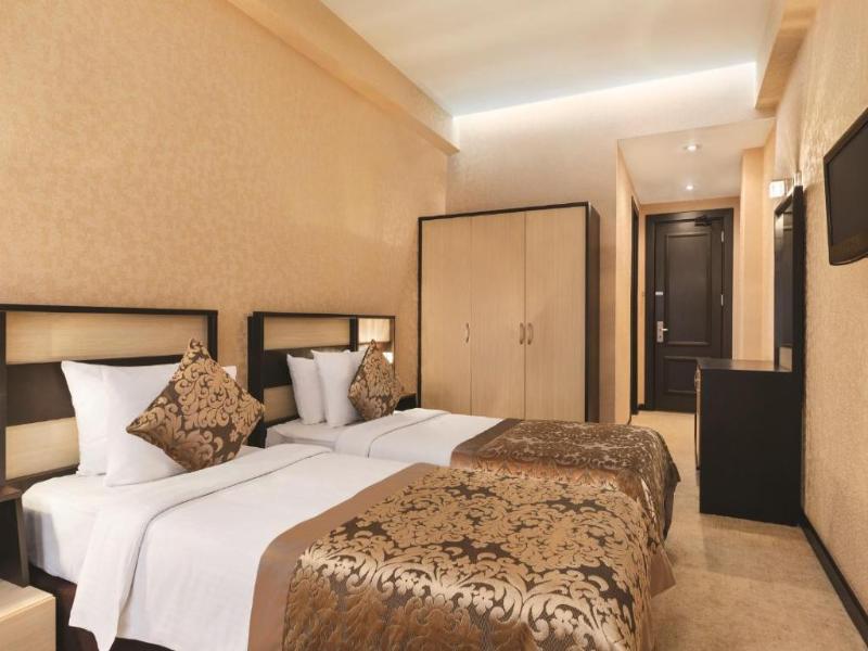 Days Hotel by Wyndham Baku - Oda