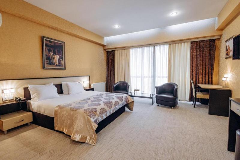 Days Hotel by Wyndham Baku - Oda