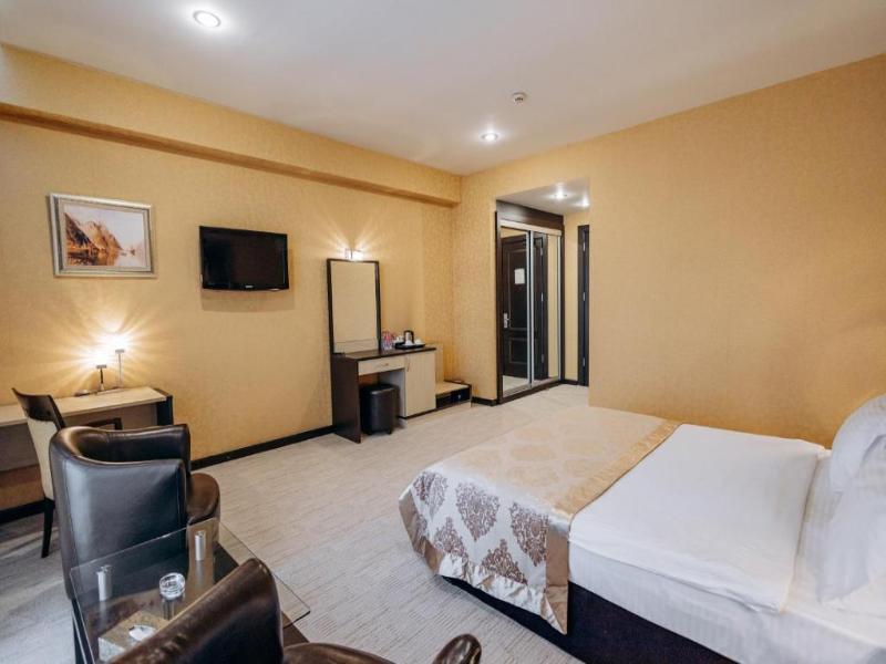 Days Hotel by Wyndham Baku - Oda