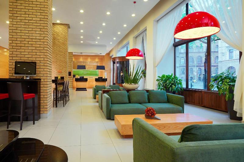 Courtyard Budapest - Lobi