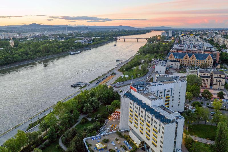 Danubius Hotel Helia - Genel