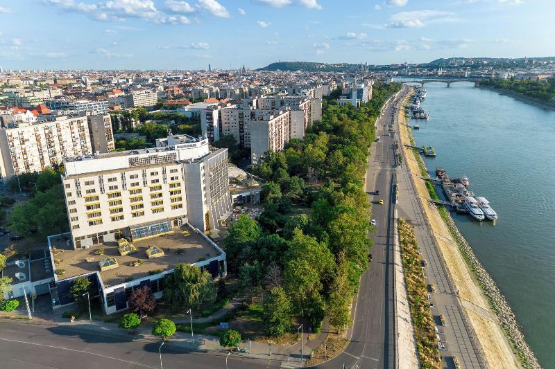 Danubius Hotel Helia - Genel