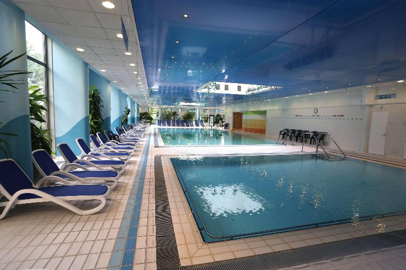 Danubius Hotel Helia - Havuz