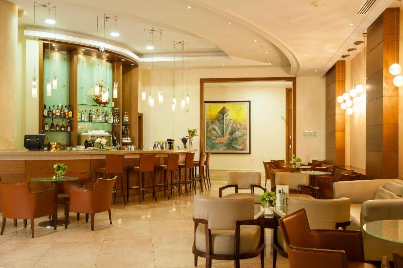 Ajax Hotel - Bar