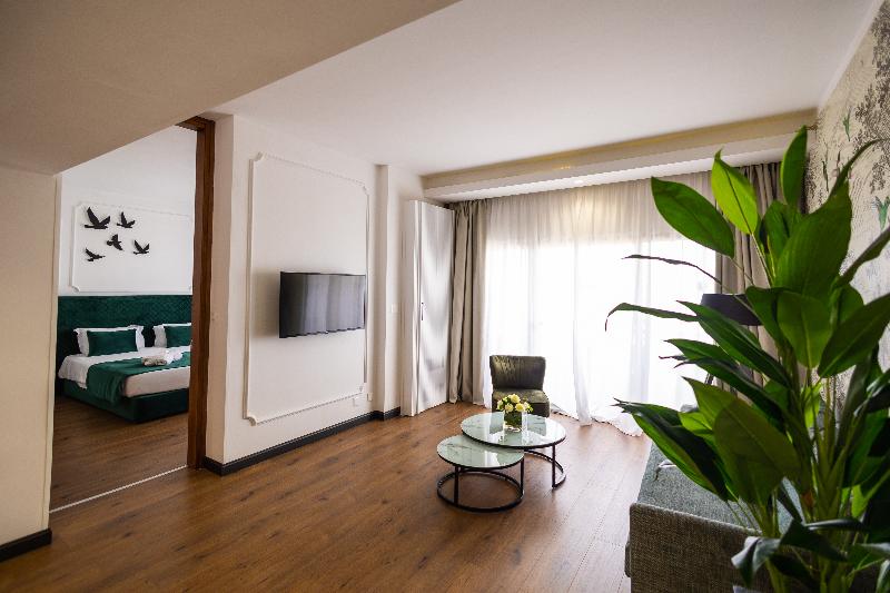 Ajax Hotel - Oda
