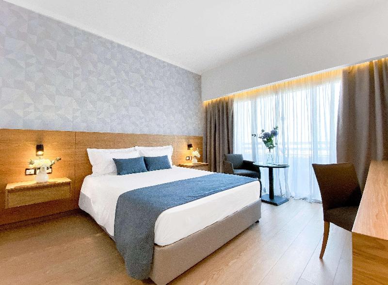 Ajax Hotel - Oda