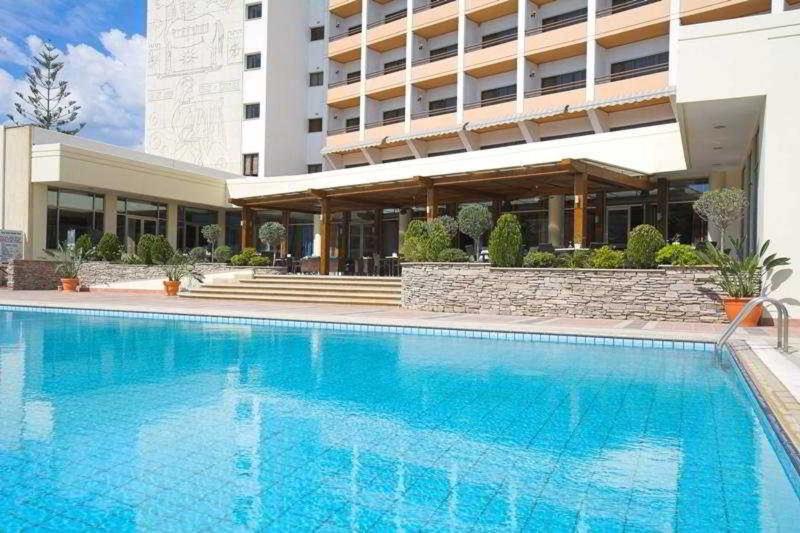 Ajax Hotel - Havuz