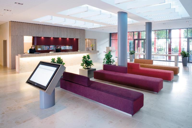 Movenpick Hotel Frankfurt City - Lobi