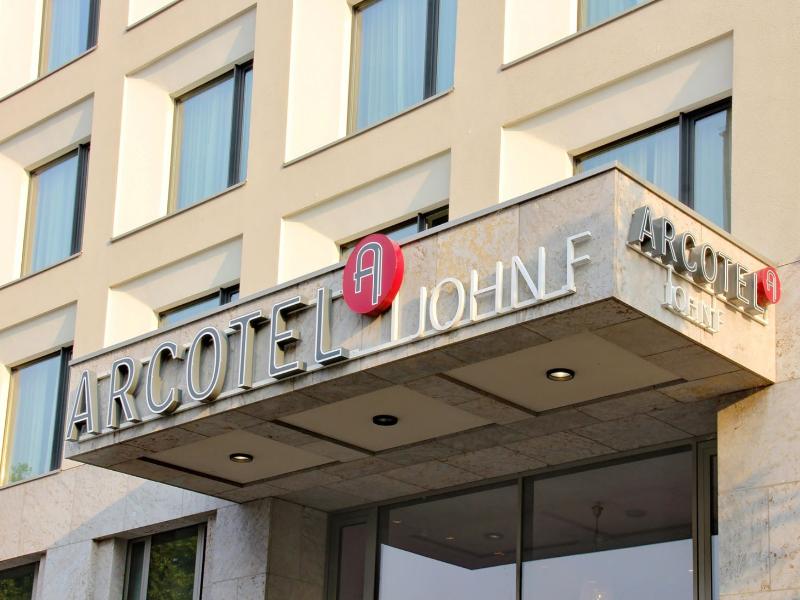 Arcotel John F - Genel