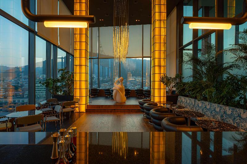 Radisson Blu Iveria Hotel, Tbilisi - Bar