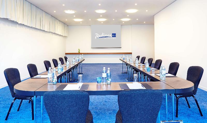 Radisson Blu Iveria Hotel, Tbilisi - Toplantı