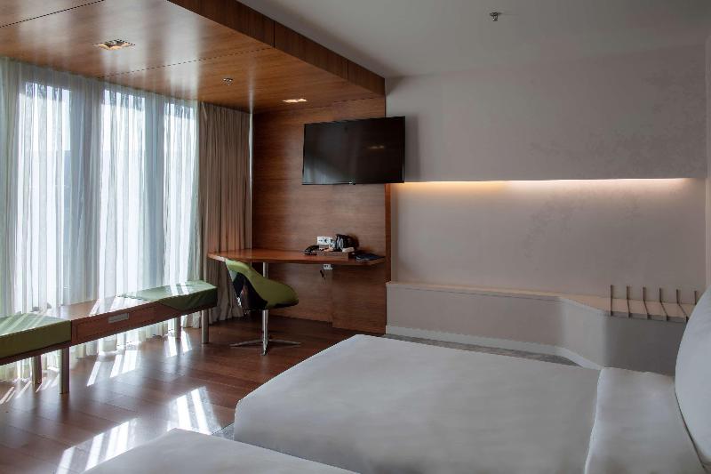 Radisson Blu Iveria Hotel, Tbilisi - Oda