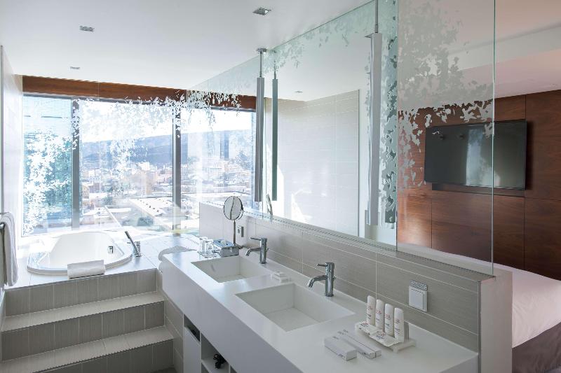 Radisson Blu Iveria Hotel, Tbilisi - Oda