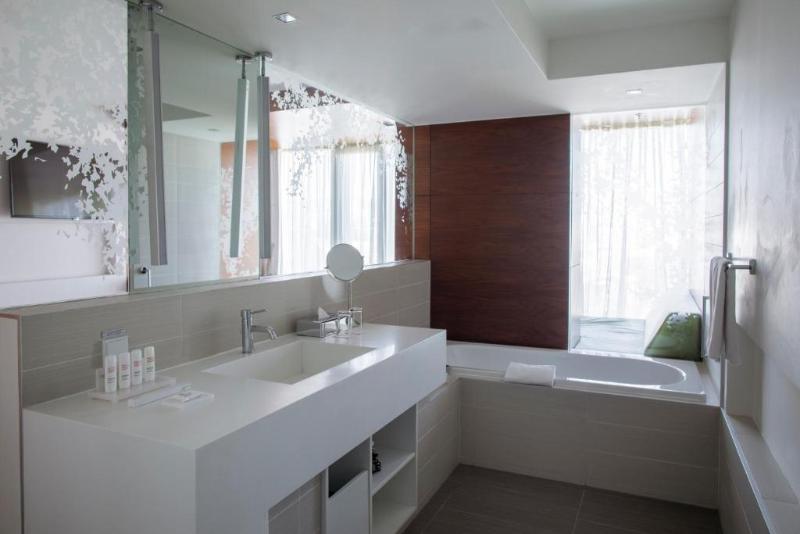 Radisson Blu Iveria Hotel, Tbilisi - Oda