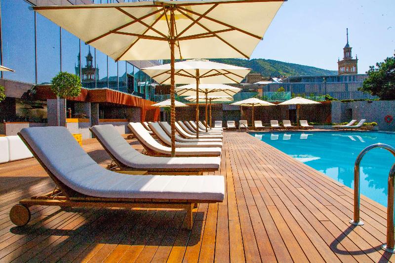 Radisson Blu Iveria Hotel, Tbilisi - Havuz