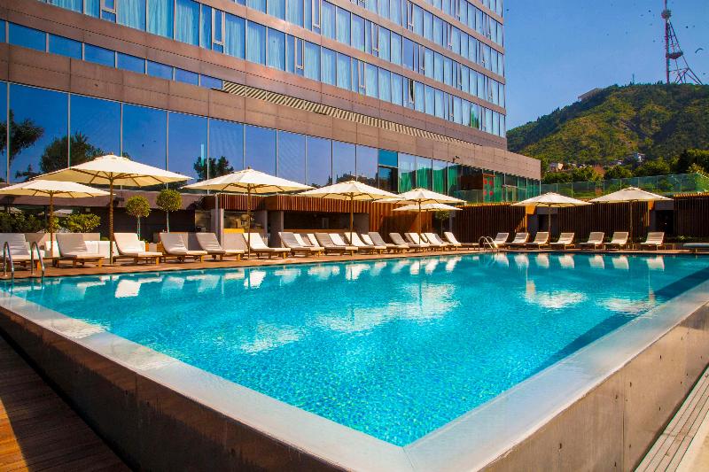 Radisson Blu Iveria Hotel, Tbilisi - Havuz