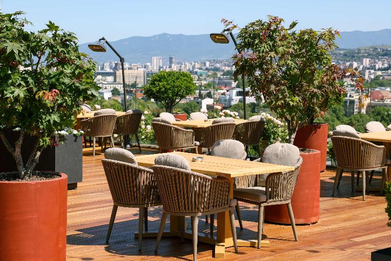 Radisson Blu Iveria Hotel, Tbilisi - Restoran