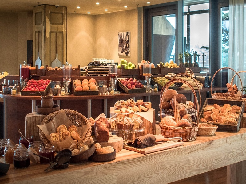 Radisson Blu Iveria Hotel, Tbilisi - Restoran