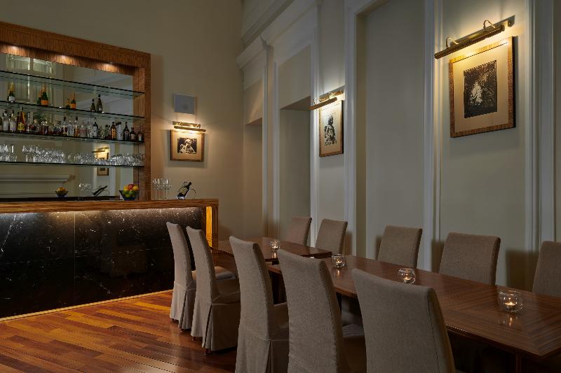 Ventana Hotel Prague - Bar