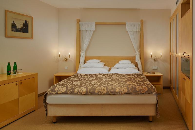 Ventana Hotel Prague - Oda