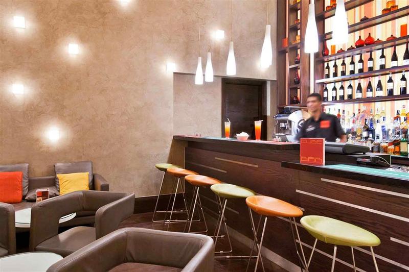 Ibis Al Rigga - Bar