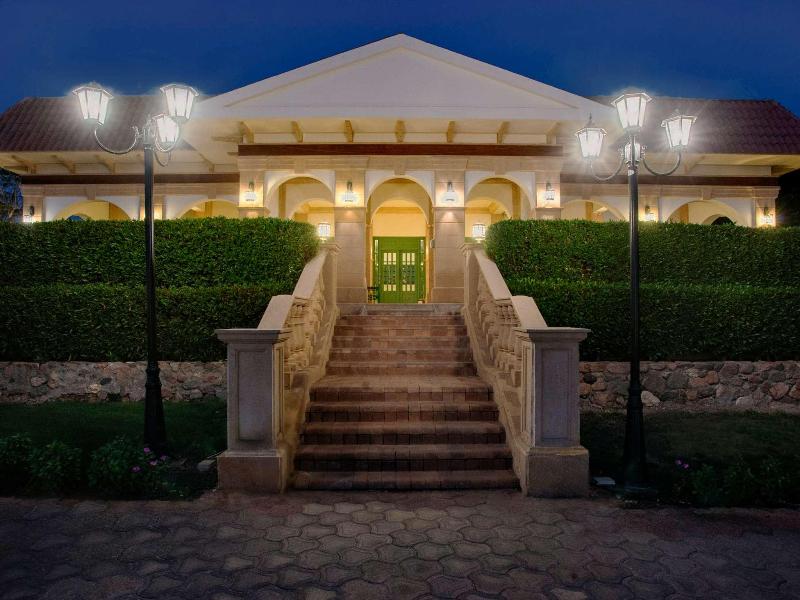 Movenpick Resort Taba - Restoran