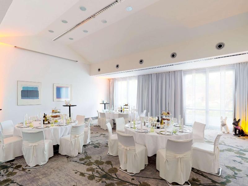 Mercure Tagungs & Landhotel Krefeld - Genel