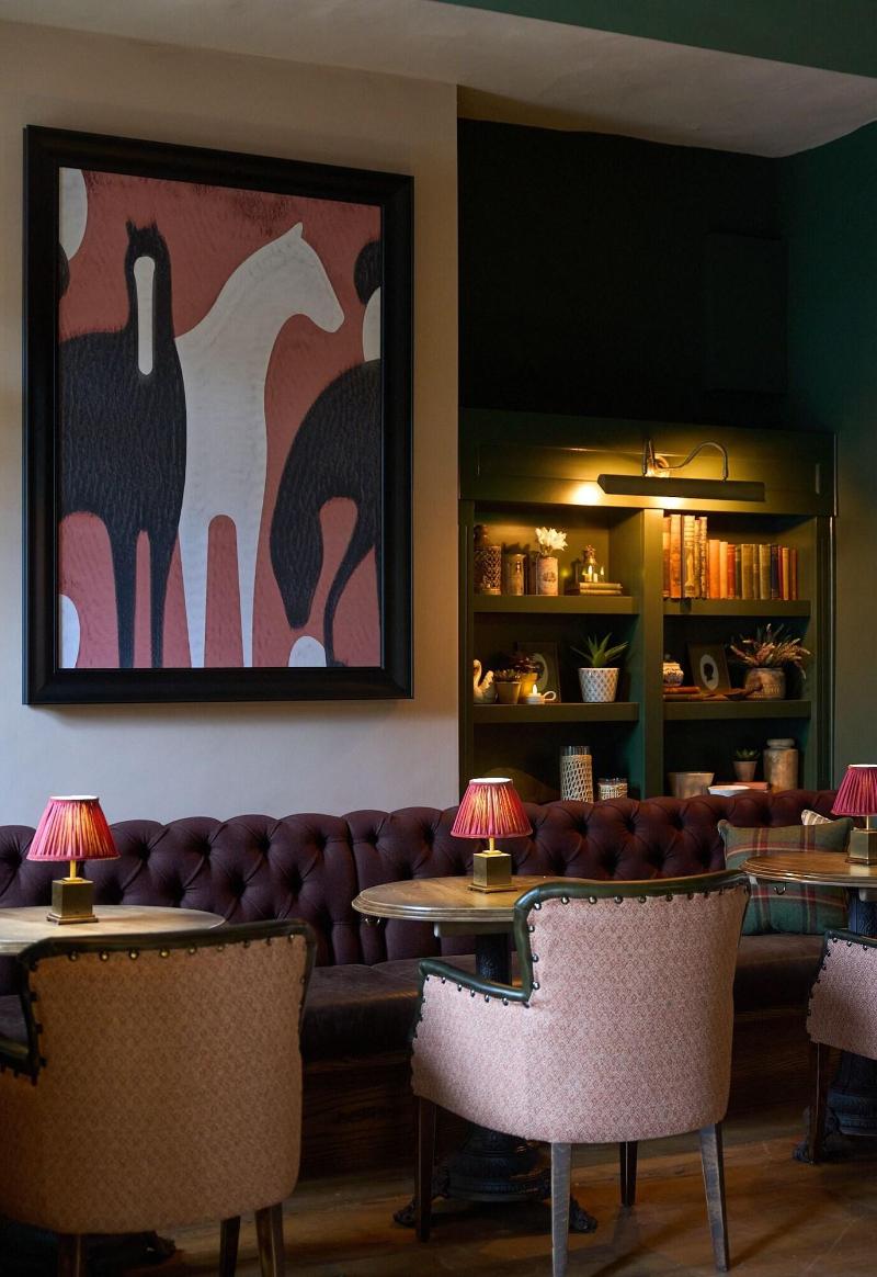 The White Horse - Bar