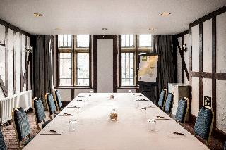 Whately Hall Hotel fotoÄŸrafÄ±