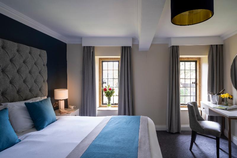 Whately Hall Hotel - Oda