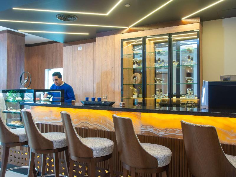 Novotel Cairo El Borg - Bar