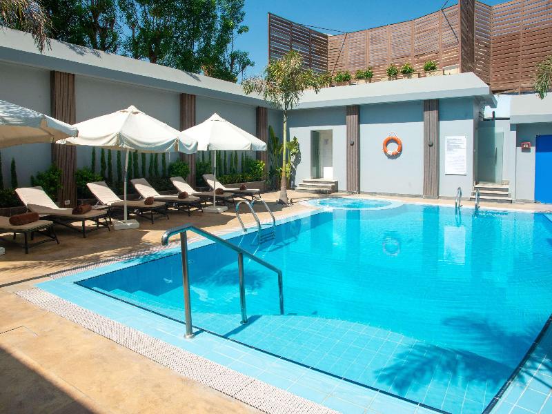 Novotel Cairo El Borg - Havuz