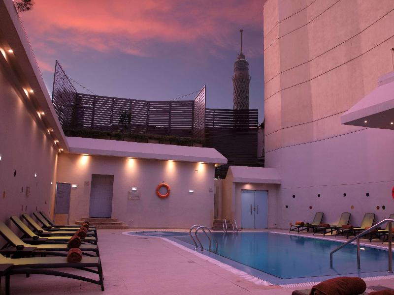 Novotel Cairo El Borg - Havuz