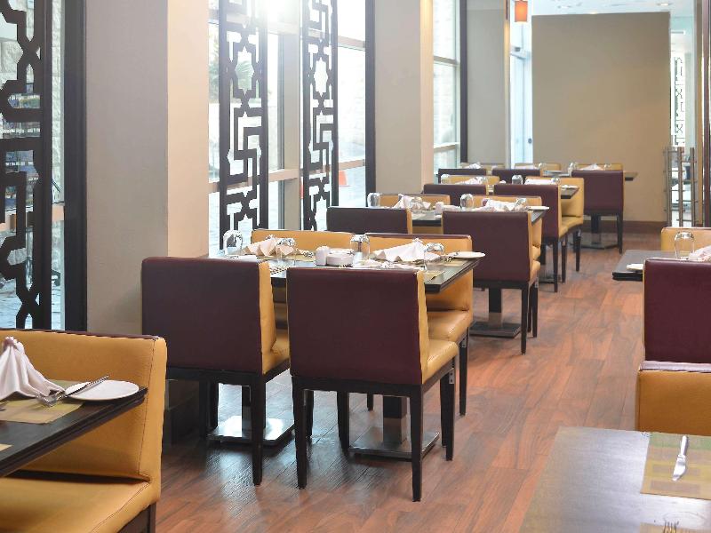 Novotel Cairo El Borg - Restoran