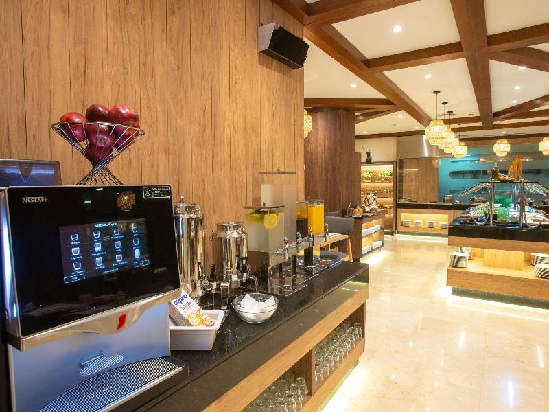 Novotel Cairo El Borg - Restoran