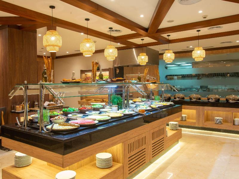 Novotel Cairo El Borg - Restoran