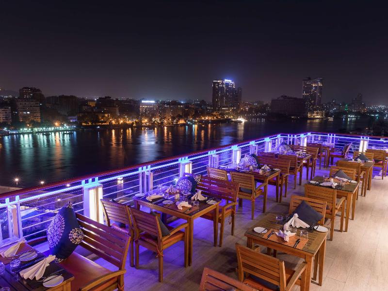Novotel Cairo El Borg - Restoran