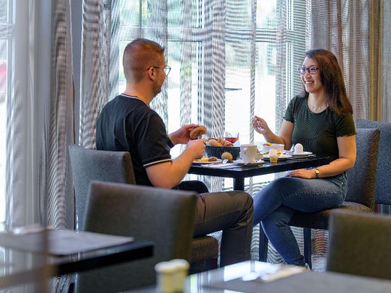 Mercure Hotel Wuerzburg Am Mainufer - Restoran